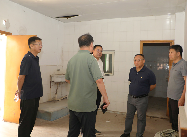 8B0A9444.jpg