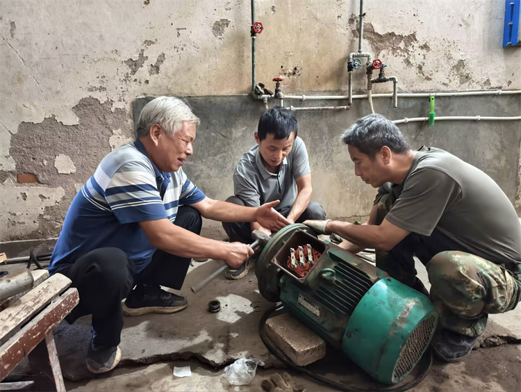 维修保养循环泵.jpg
