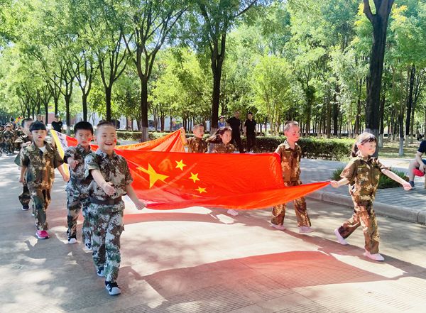 国旗入场_副本.jpg